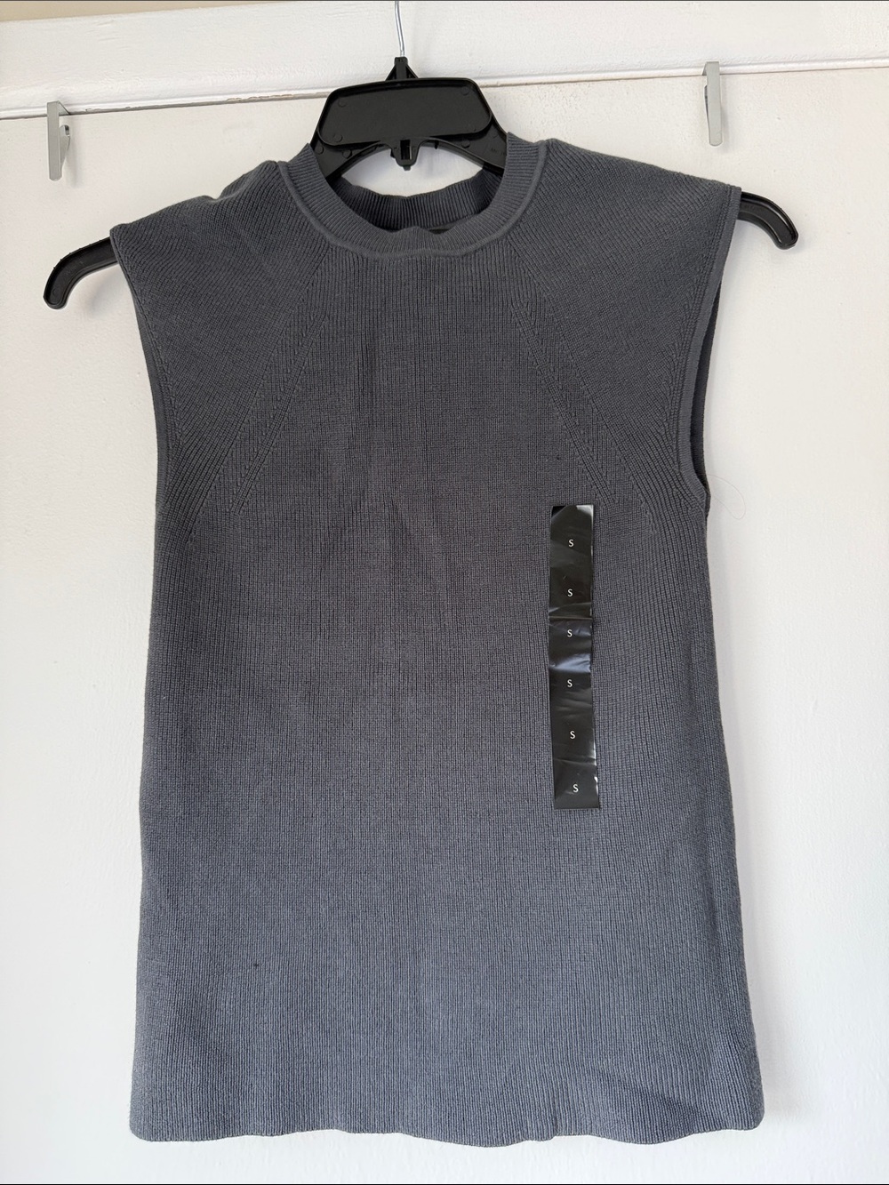 Banana republic Sleeveless Knit Shell Top - Charcoal tank top nwt